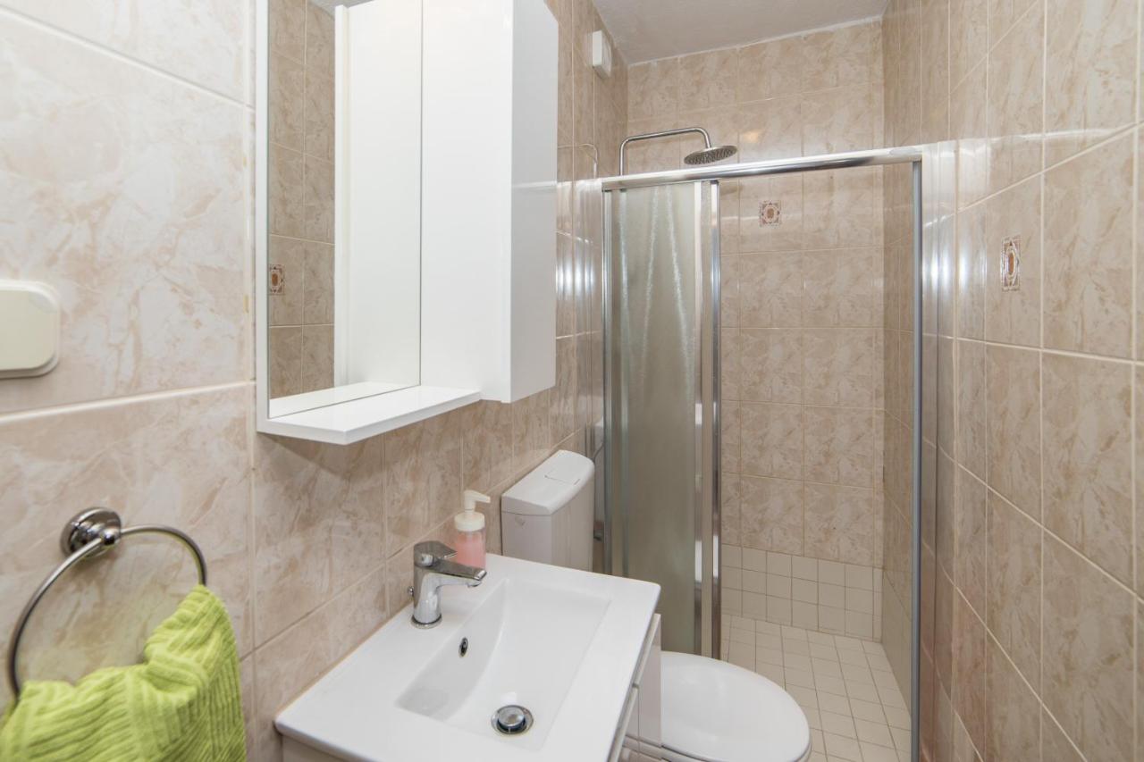 Apartmani Kala Podgora Exterior photo