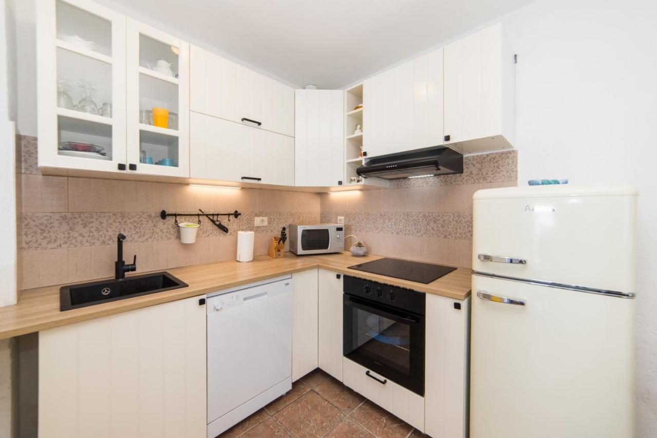 Apartmani Kala Podgora Room photo